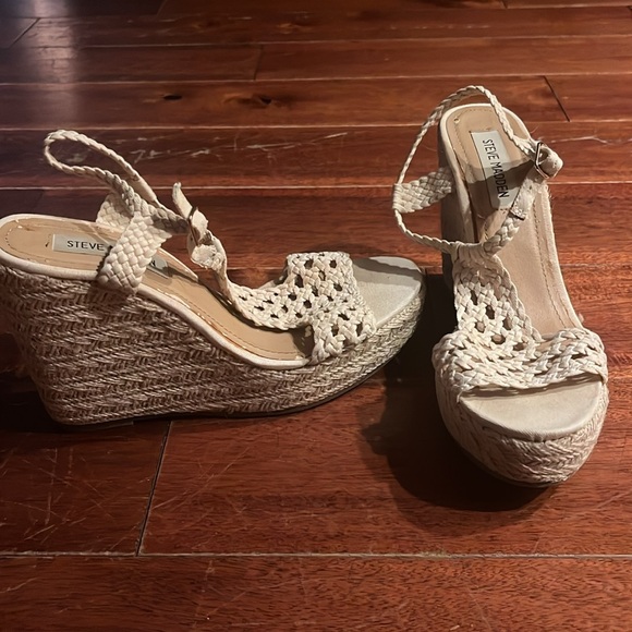 Steve Madden Boho Wedges - Picture 4 of 4